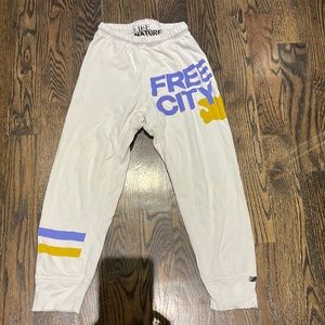 Free city one size /xs size. Excellent condition